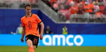 FC Barcelona receberá compensação da FIFA por lesão de Frenkie de Jong durante a Copa do Mundo