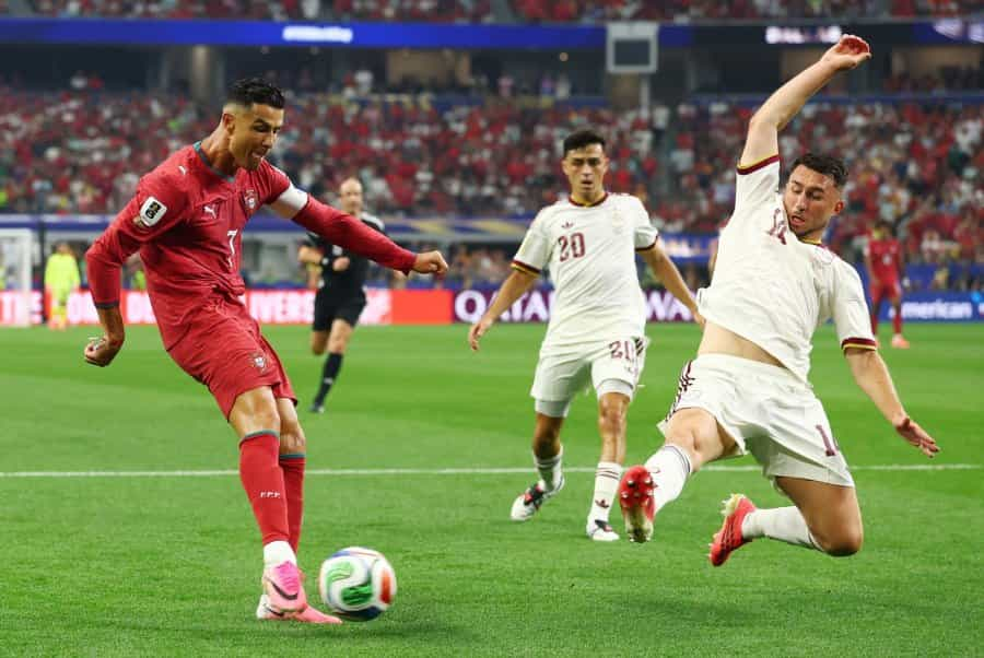 FIFA enfrenta questionamentos sobre governança e parceria com mercado de apostas durante o Mundial
